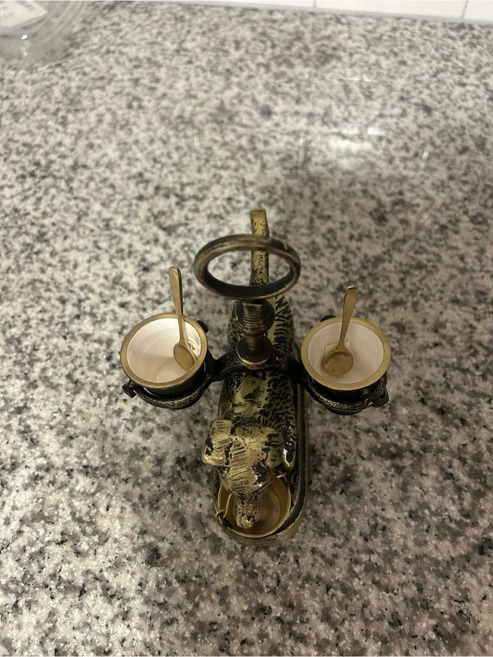 BW Dog Salt & Pepper Cellar antique brass NWT